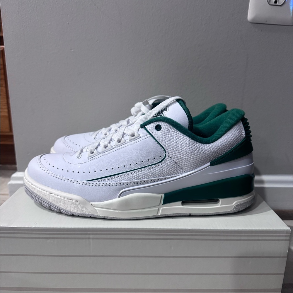 Air Jordan 2/3. White Pine Green